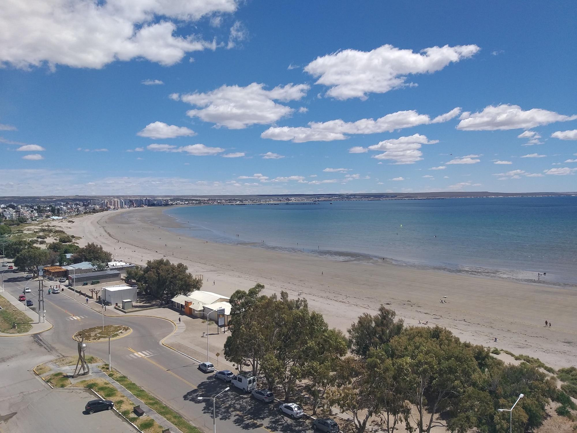 Hotel Rayentray Puerto Madryn Exterior foto