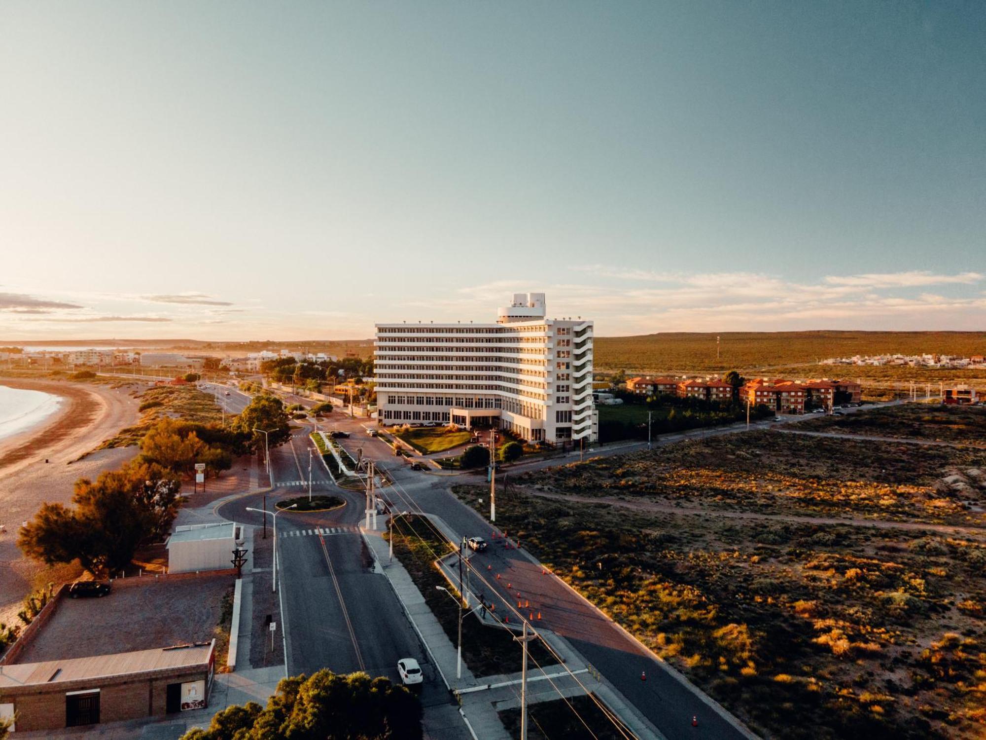 Hotel Rayentray Puerto Madryn Exterior foto