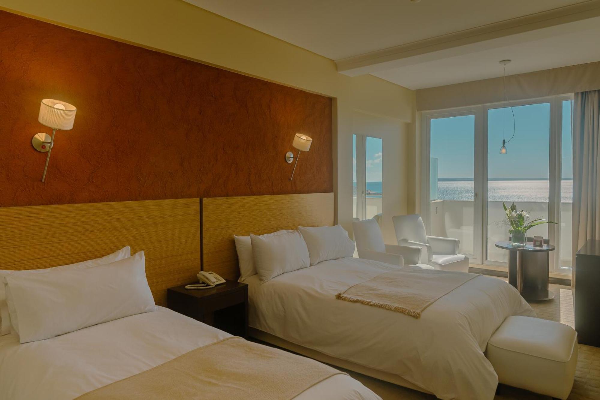 Hotel Rayentray Puerto Madryn Exterior foto